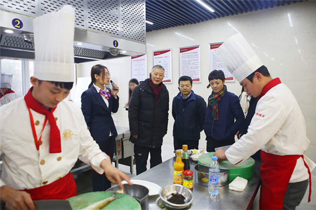 近距離接觸中餐課堂