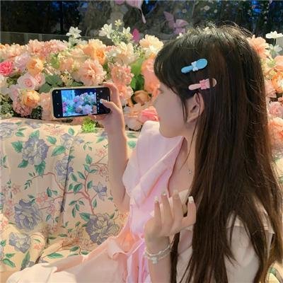 最美逆行 海报